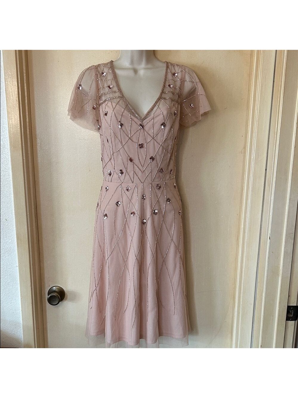 Adrianna Papell Blush Pink Embellished Formal Knee Length Dress size 8